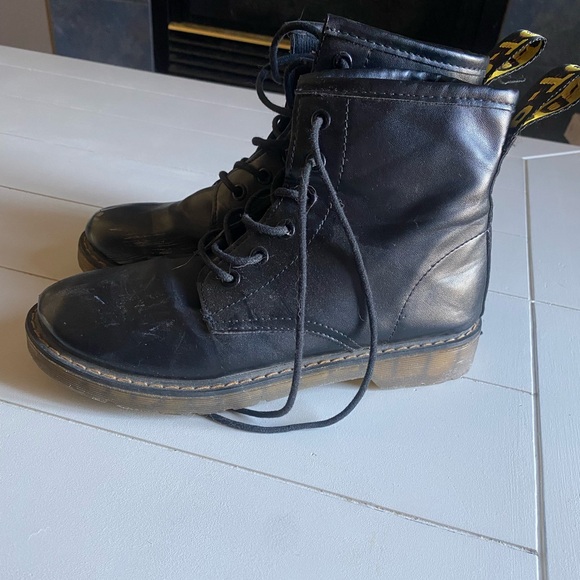 Black Dr.Martens - Picture 4 of 8